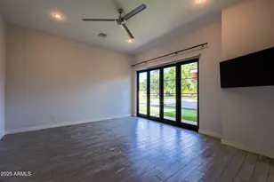 4630 E Palo Verde Dr, Phoenix, AZ 85018 - Photo 23