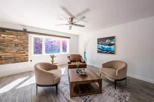 4630 E Palo Verde Dr, Phoenix, AZ 85018 - Photo 9