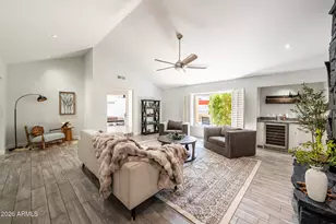 4630 E Palo Verde Dr, Phoenix, AZ 85018 - Photo 21