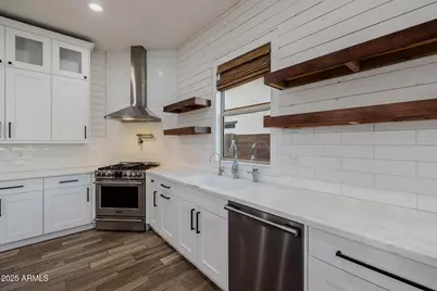 21196 E Waverly Drive, Queen Creek, AZ 85142 - Photo 9