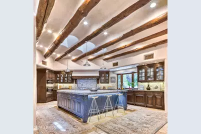 5747 E Mockingbird Lane, Paradise Valley, AZ 85253 - Photo 11