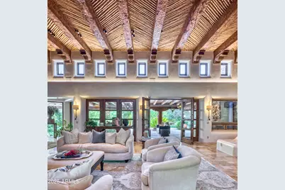 5747 E Mockingbird Lane, Paradise Valley, AZ 85253 - Photo 13