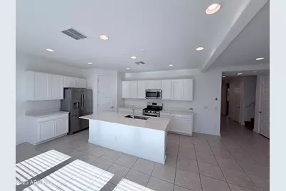 12471 W Forest Pleasant Place, Peoria, AZ 85383 - Photo 9