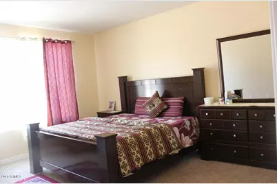 2380 W Honeysuckle Lane, Chandler, AZ 85248 - Photo 9