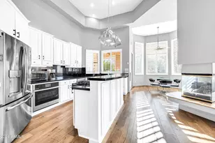 8400 E Dixileta Dr, Scottsdale, AZ 85266 - Photo 23