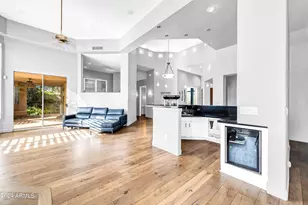 8400 E Dixileta Dr, Scottsdale, AZ 85266 - Photo 21