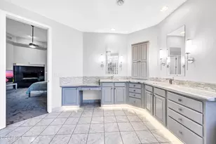 8400 E Dixileta Dr, Scottsdale, AZ 85266 - Photo 11