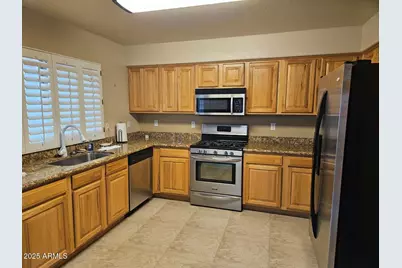 16833 W Bradford Way, Surprise, AZ 85374 - Photo 9