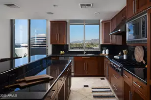 2402 E Esplanade Ln, Phoenix, AZ 85016 - Photo 5