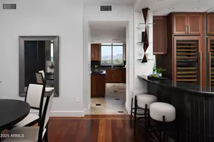 2402 E Esplanade Ln, Phoenix, AZ 85016 - Photo 3