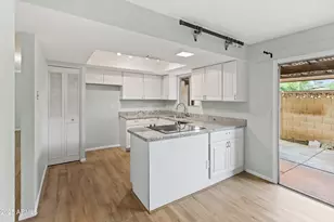 4727 W Continental Dr, Glendale, AZ 85308 - Photo 7