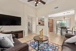 2179 W Scully Dr, Phoenix, AZ 85023 - Photo 7