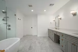 3413 N 45th St, Phoenix, AZ 85018 - Photo 19