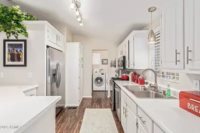 2650 W Union Hills Drive #15, Phoenix, AZ 85027 - Photo 9