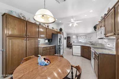 11241 E Medina Avenue, Mesa, AZ 85209 - Photo 7