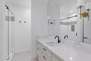 5841 N Echo Canyon Cir, Phoenix, AZ 85018 - Photo 25