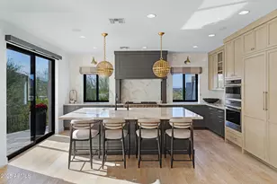 5841 N Echo Canyon Cir, Phoenix, AZ 85018 - Photo 19