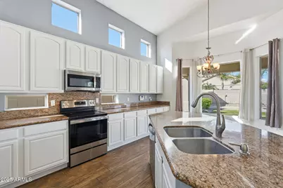 7842 E Nestling Way, Scottsdale, AZ 85255 - Photo 11