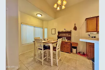 8559 W Canterbury Lane, Arizona City, AZ 85123 - Photo 11