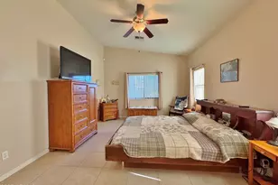 8559 W Canterbury Ln, Arizona City, AZ 85123 - Photo 21