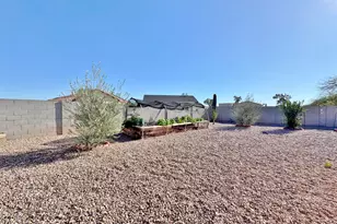 8559 W Canterbury Ln, Arizona City, AZ 85123 - Photo 45