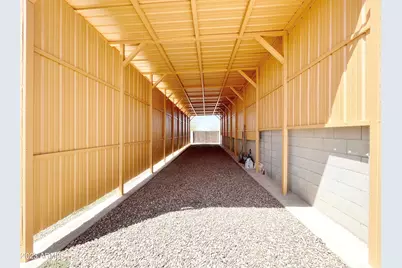 8559 W Canterbury Lane, Arizona City, AZ 85123 - Photo 49