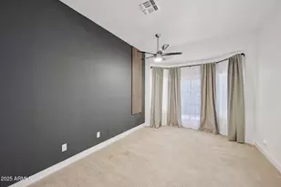 2139 W Tracy Ln, Phoenix, AZ 85023 - Photo 33