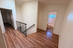 2506 E Shaw Butte Dr, Phoenix, AZ 85028 - Photo 9