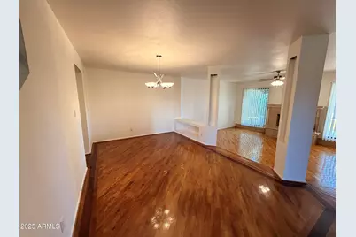 2506 E Shaw Butte Drive, Phoenix, AZ 85028 - Photo 3