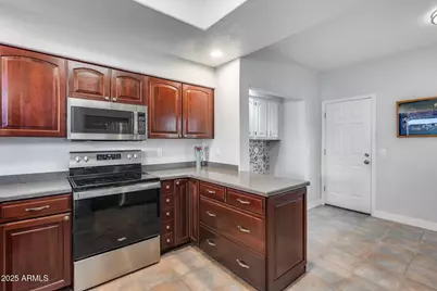 7932 E Joshua Tree Lane, Scottsdale, AZ 85250 - Photo 7