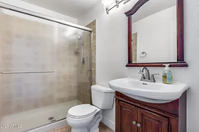 7932 E Joshua Tree Lane, Scottsdale, AZ 85250 - Photo 17