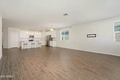 17852 W Country Club Terrace, Surprise, AZ 85387 - Photo 9