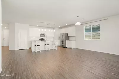 17852 W Country Club Terrace, Surprise, AZ 85387 - Photo 7