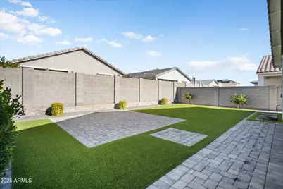 17852 W Country Club Terrace, Surprise, AZ 85387 - Photo 35