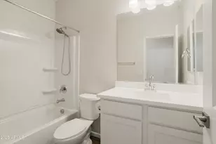 17852 W Country Club Terrace, Surprise, AZ 85387 - Photo 27