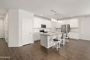 17852 W Country Club Terrace, Surprise, AZ 85387 - Photo 13