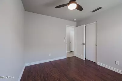 2134 E Robin Lane, Phoenix, AZ 85024 - Photo 17