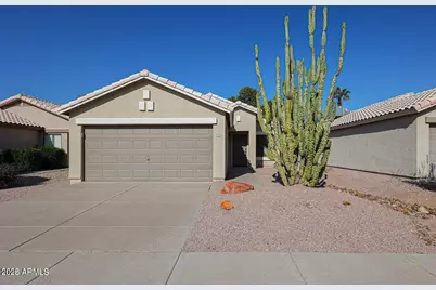 2134 E Robin Lane, Phoenix, AZ 85024 - Photo 1