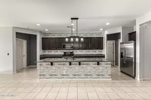 18799 W Christy Dr, Surprise, AZ 85388 - Photo 17