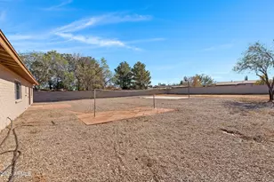 1900 E Foothills Dr, Sierra Vista, AZ 85635 - Photo 27