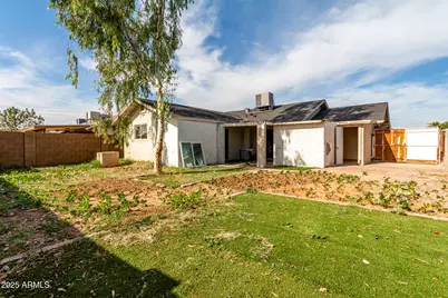 9021 W Mulberry Drive, Phoenix, AZ 85037 - Photo 33