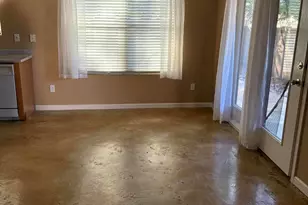 2401 E Peach Tree Dr, Chandler, AZ 85249 - Photo 7