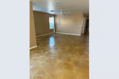 2401 E Peach Tree Drive, Chandler, AZ 85249 - Photo 5