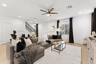 1943 W Lariat Ln, Phoenix, AZ 85085 - Photo 3