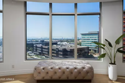 2402 E Esplanade Lane #902, Phoenix, AZ 85016 - Photo 11