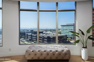 2402 E Esplanade Ln, Phoenix, AZ 85016 - Photo 11