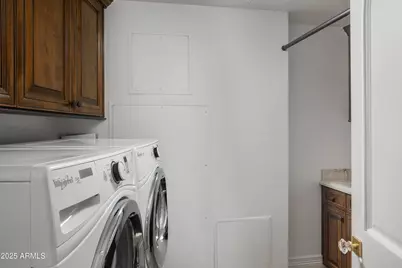 2402 E Esplanade Lane #902, Phoenix, AZ 85016 - Photo 25