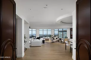 2402 E Esplanade Ln, Phoenix, AZ 85016 - Photo 3