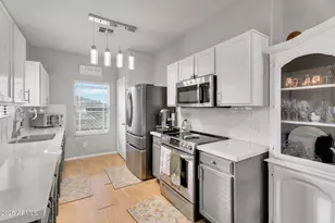 13122 W Calavar Rd, Surprise, AZ 85379 - Photo 9