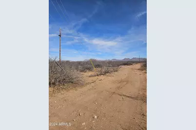 3279 N Douglas Avenue #-, Douglas, AZ 85607 - Photo 1